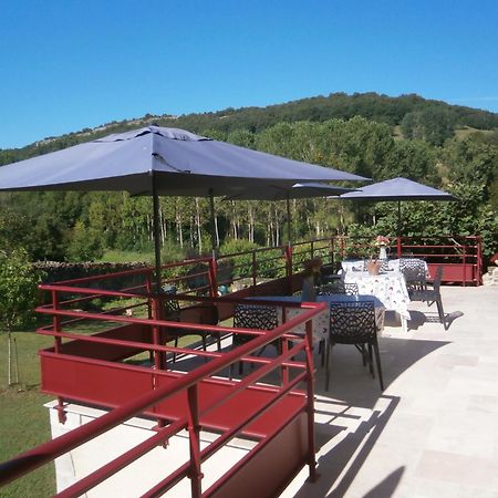 La Chomiarde Bed & Breakfast Saint-Medard-de-Presque Bagian luar foto